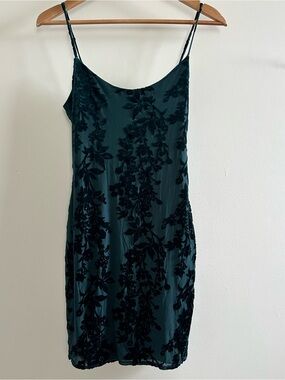 Teal velvet applique floral print mini dress- M (fits up to L)